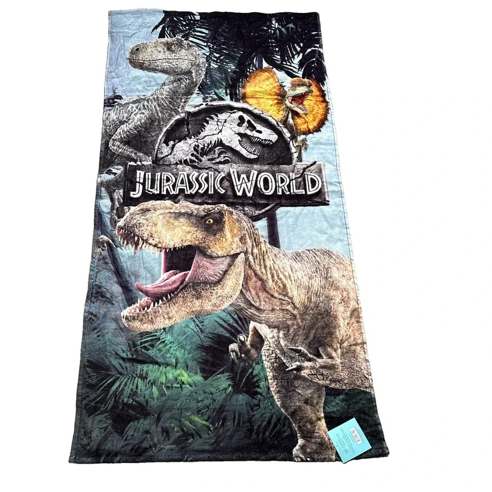 Jurassic World Dinosaurs Theme 100% Cotton Beach Towel NWT 56x28